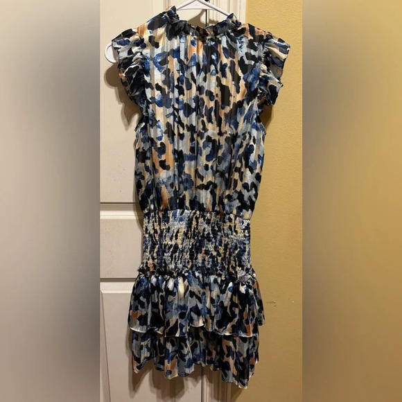 TCEC Animal Print Dress High Neck Smocked Waist Tiered Hem Back Keyhole Sz M - Picture 4 of 13